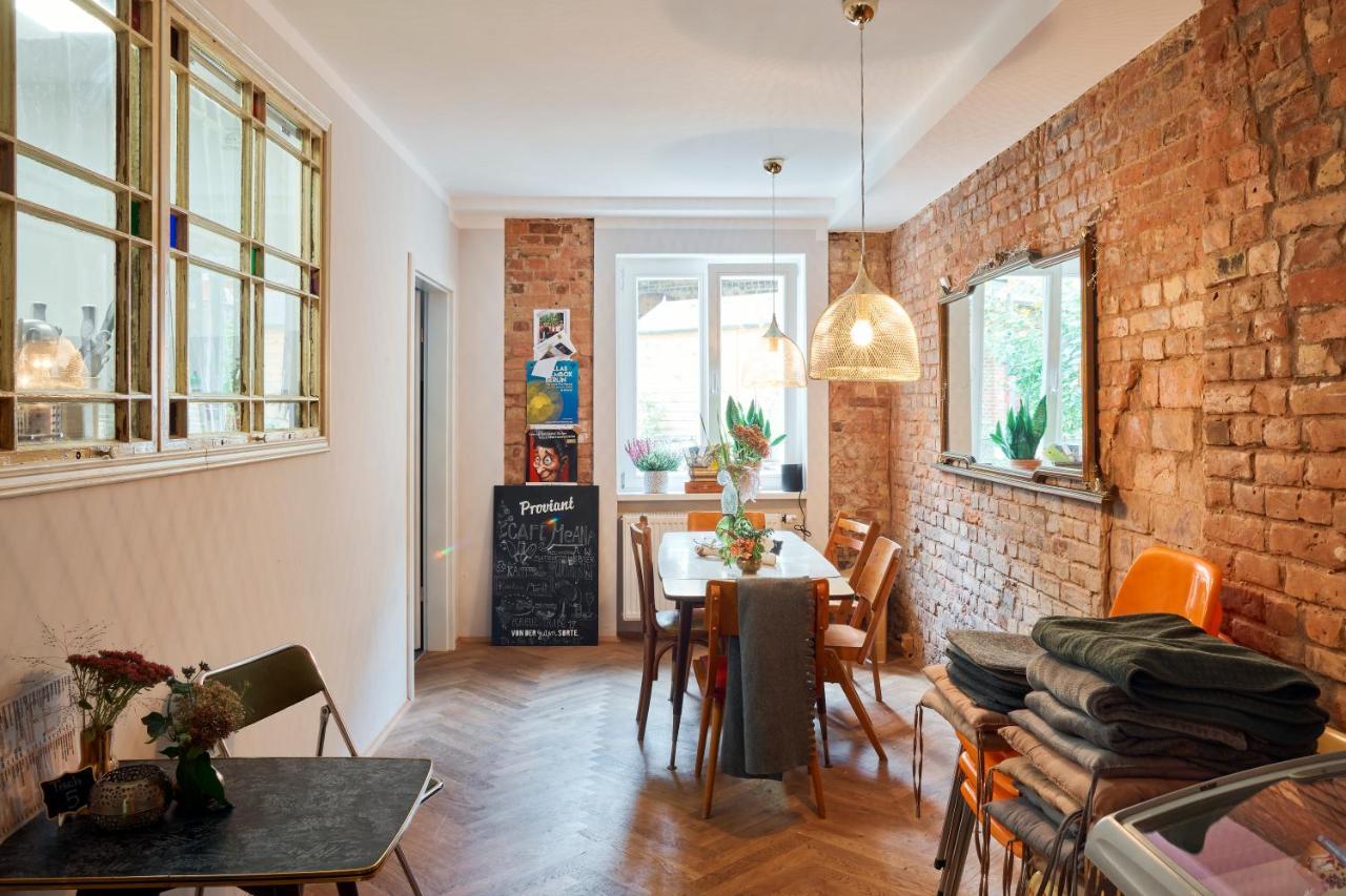 Appartement Beautiful&Cozy Remise for up to 6 Guests à Berlin Extérieur photo