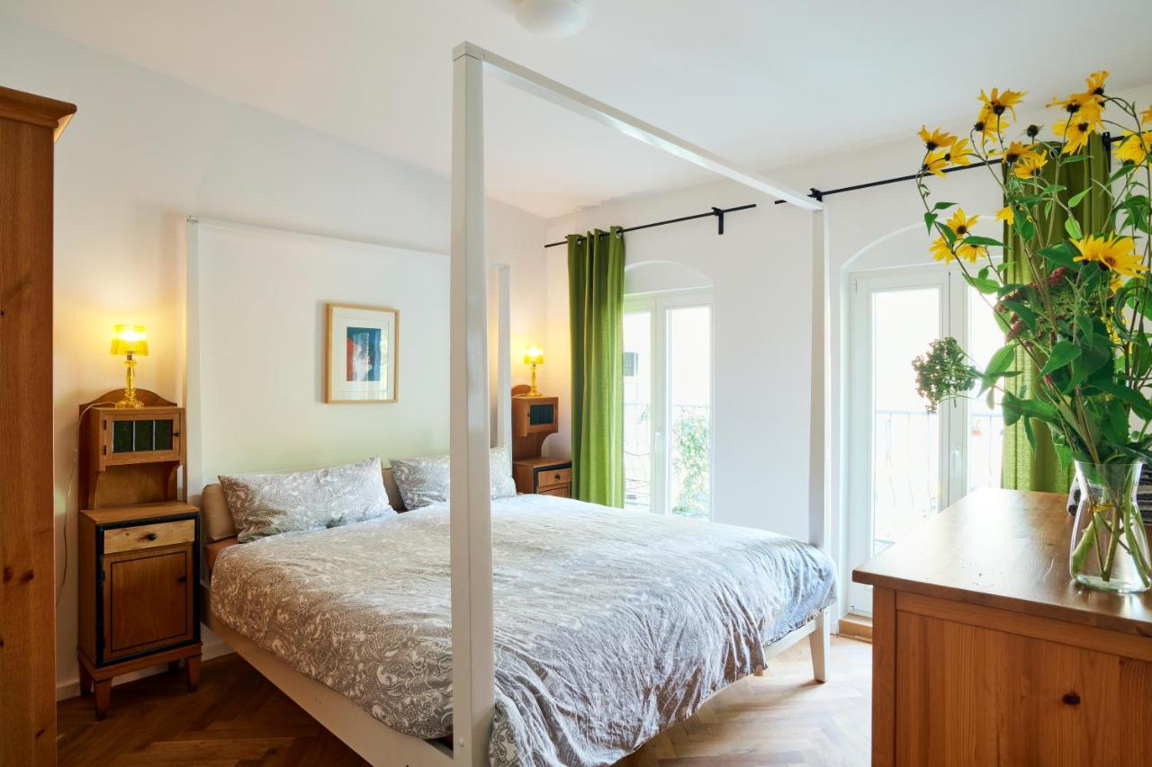 Appartement Beautiful&Cozy Remise for up to 6 Guests à Berlin Extérieur photo